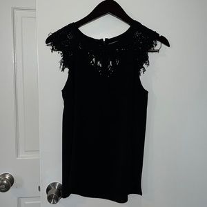 BRIXON IVY
Jarred Lace Detail Cap-Sleeve Blouse